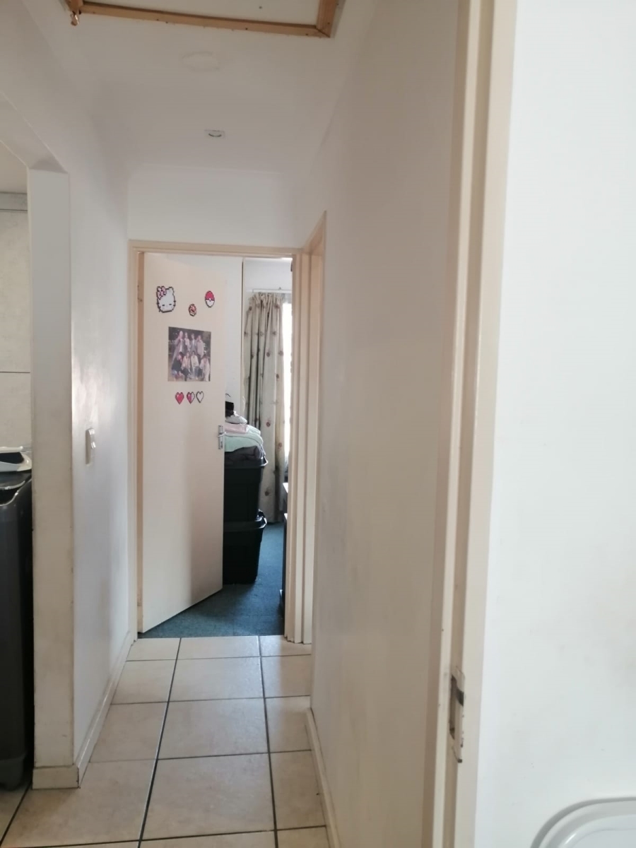 2 Bedroom Property for Sale in Sea Breeze Western Cape